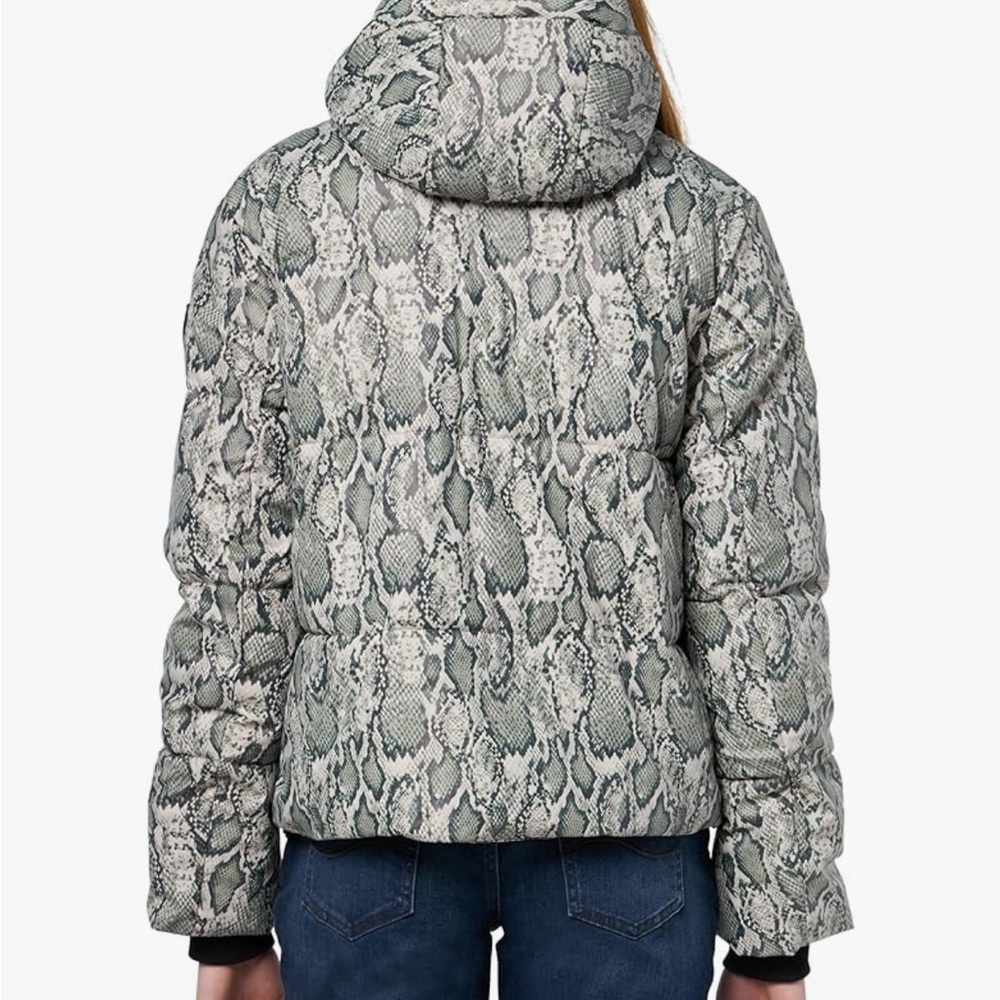 NWT GUESS Essie Gummy Animalier Puffer Jacket Size Large - Picture 14 of 14